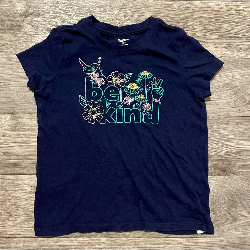 Old Navy Be Kind Soft Tee Girls Small 6-7